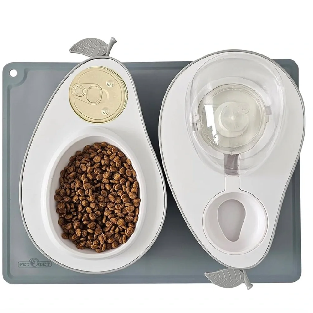 NIB Petomet 3 in 1 Small Avocado Shape Portable Pet Feeder Cats Dogs